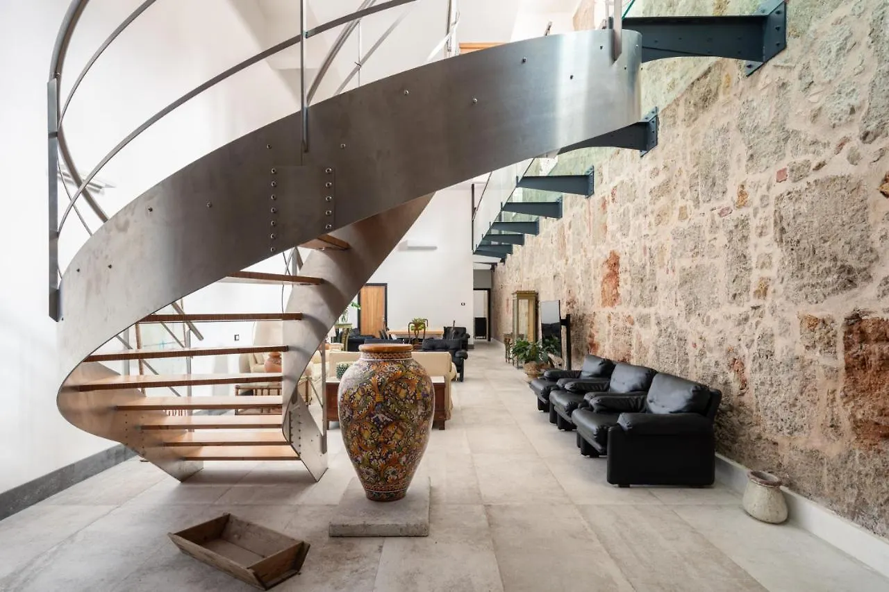 פלרמו Luxury Warehouse Valverde By Domus Sicily 0*,  איטליה