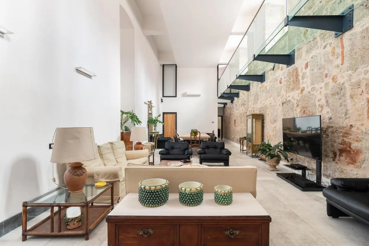 דירה פלרמו Luxury Warehouse Valverde By Domus Sicily איטליה