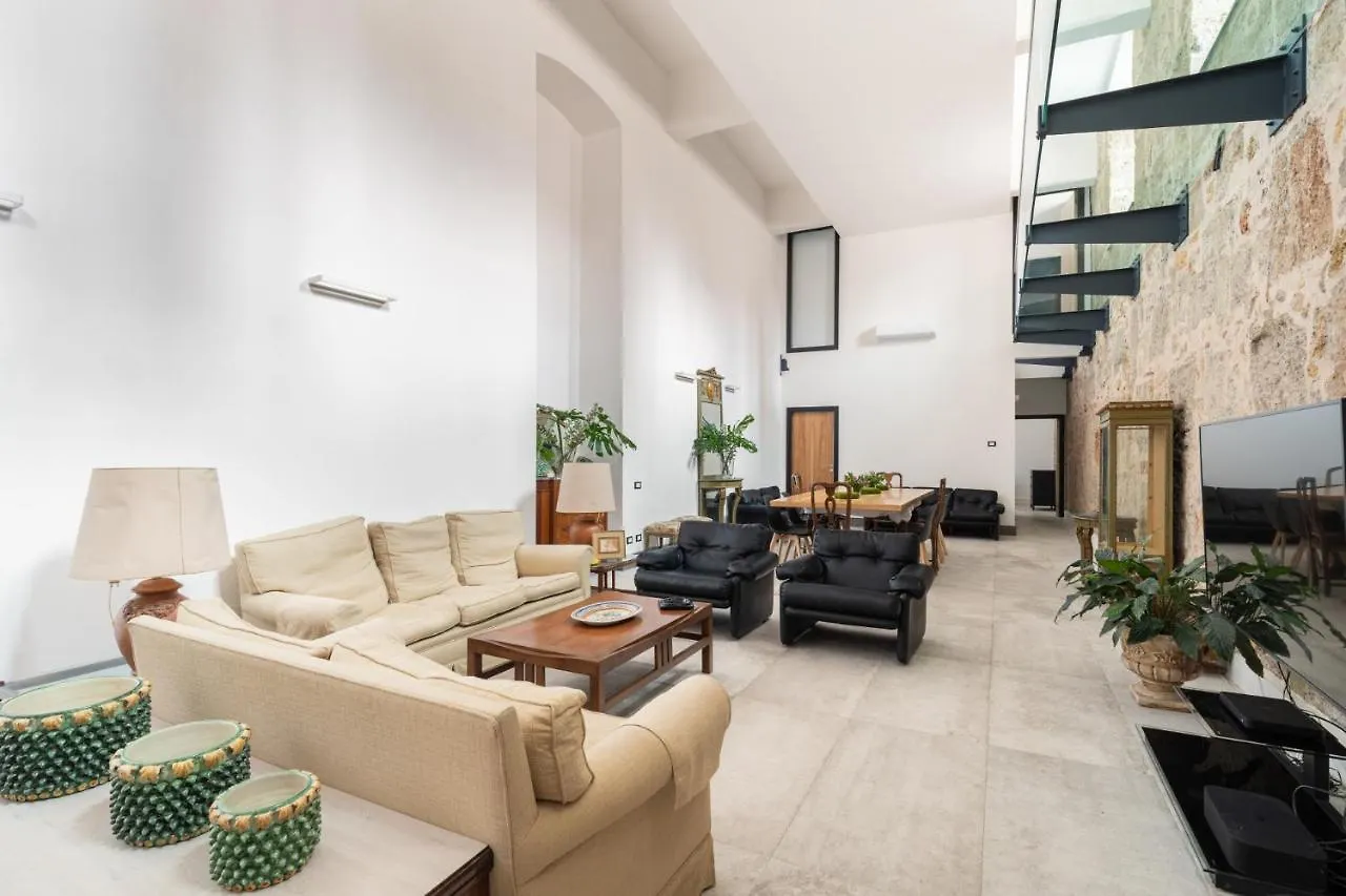 פלרמו Luxury Warehouse Valverde By Domus Sicily 0*,